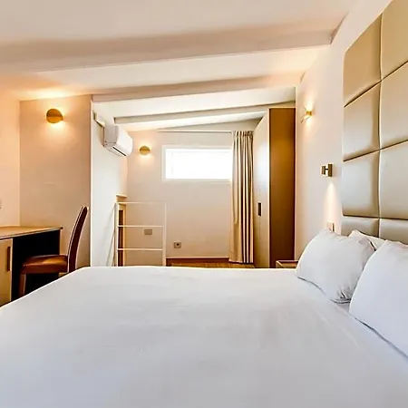 V Collection Relais Badoer