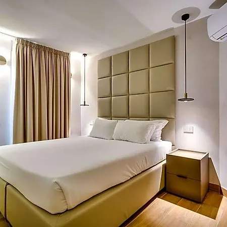 Bed and Breakfast V Collection Relais Badoer Ρώμη