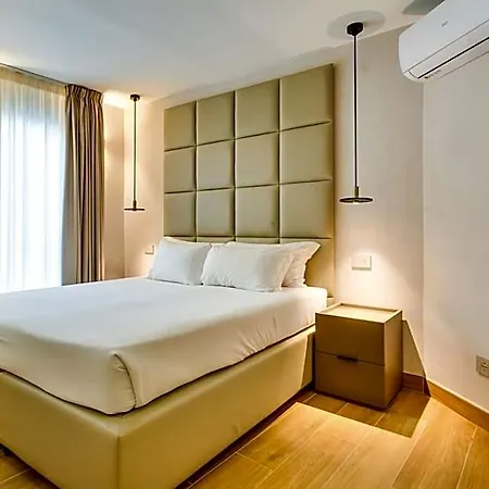 V Collection Relais Badoer Bed and Breakfast Ρώμη